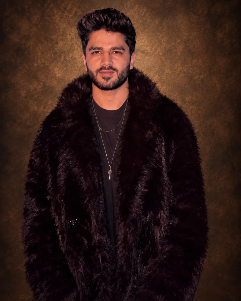 HARDIK GODARA